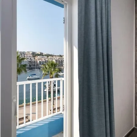 C'est La Vie 3* Marsaskala